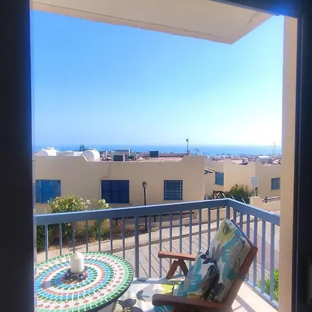 The Cozy Pad With Pool Near The Beach Пафос