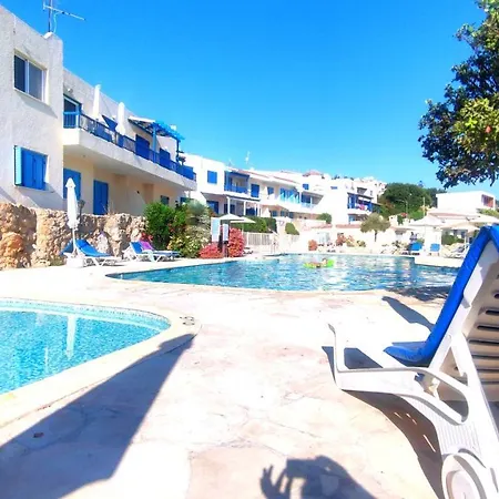 The Cozy Pad With Pool Near The Beach
